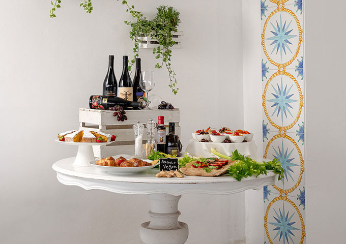 media.colazione_vino